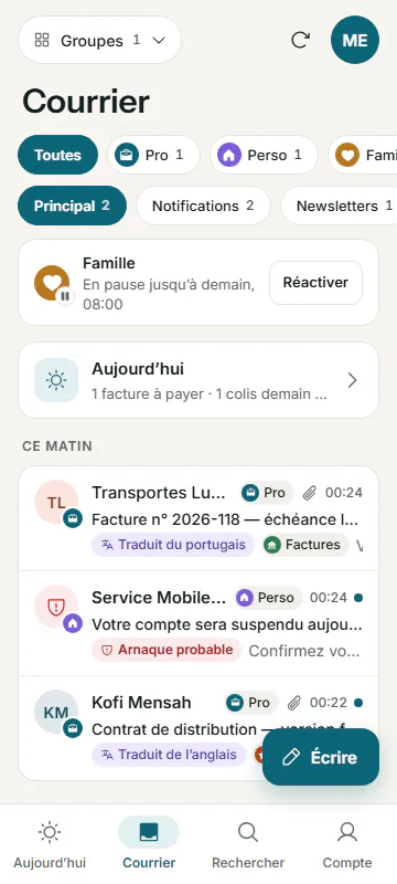 The message list with a “Pro” or “Perso” emblem on each message, and the Family mailbox paused until tomorrow.
